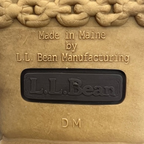 L.L.Bean Brown Original Waterproof Lace Up Duck Boots Size 7 Women's - Picture 14 of 14